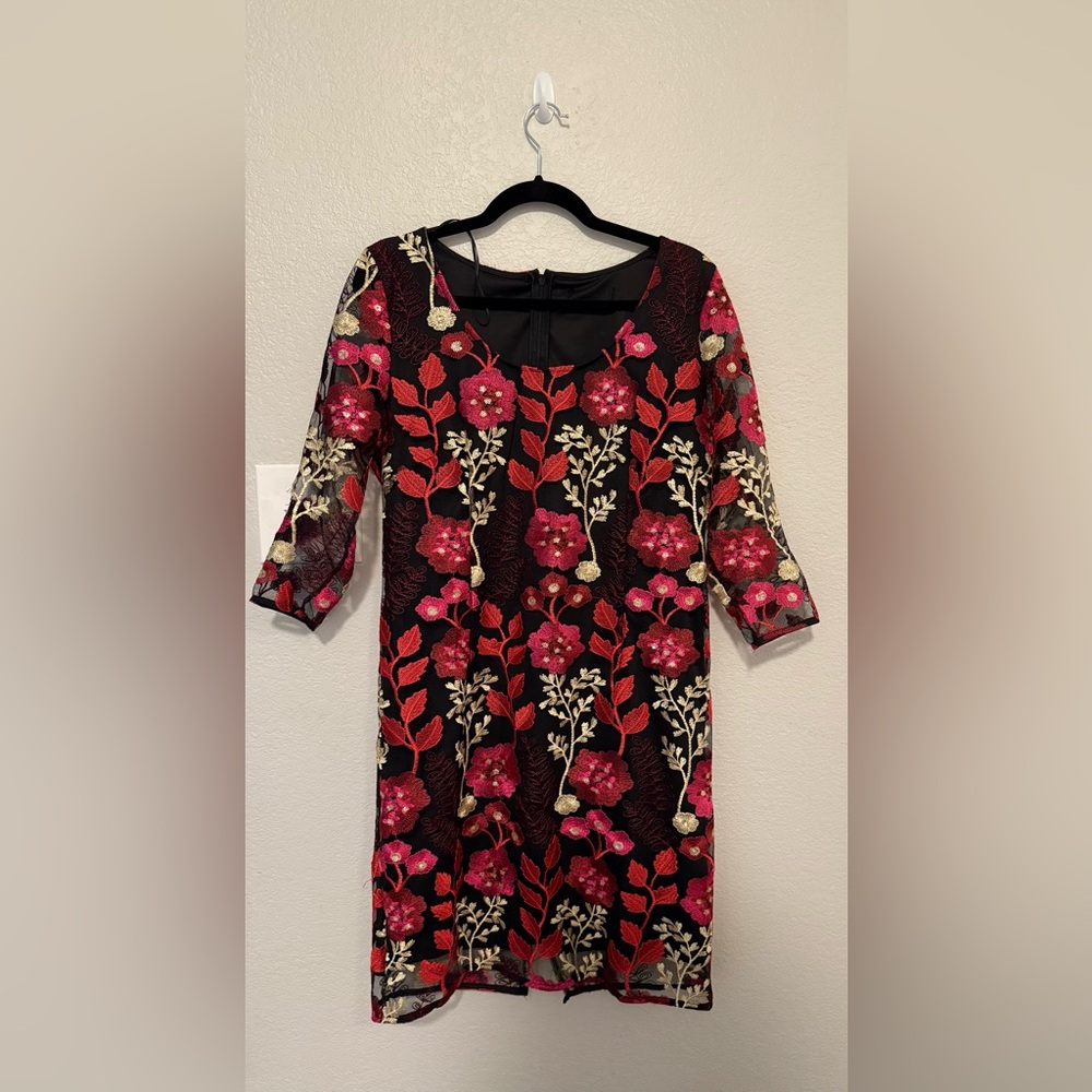 Red and Pink Floral Sheath Dress with 3/4 Sleeves